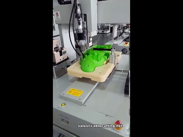 自動鎖螺絲機｜高效工業組裝自動化設備