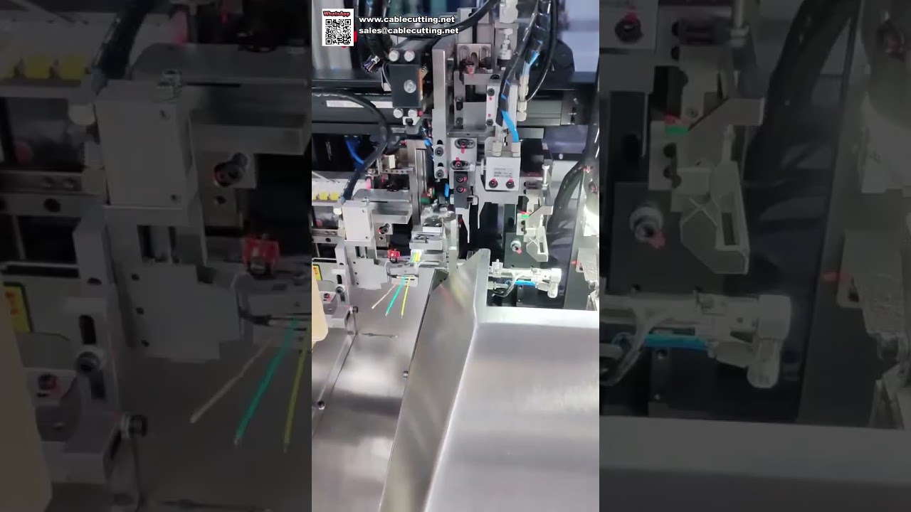 汽車線束端子壓接與塑殼插入加工設備