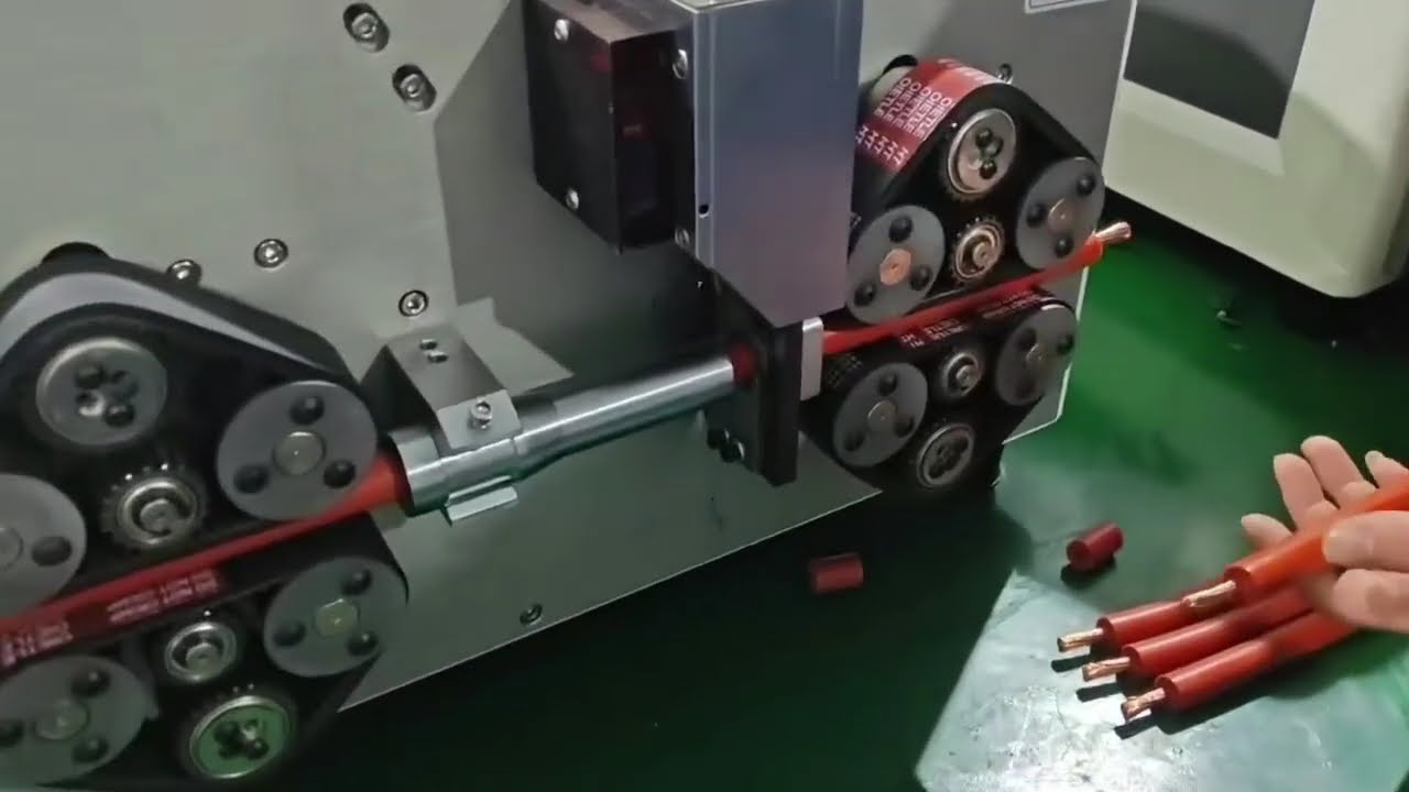 106全自動大型方形電線剝線機｜精準裁切剝線70平方單芯線