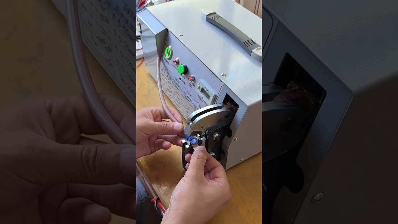 大尺寸預絕緣端子輕鬆壓接｜電動壓接機提升工廠效率 #工廠 #機器