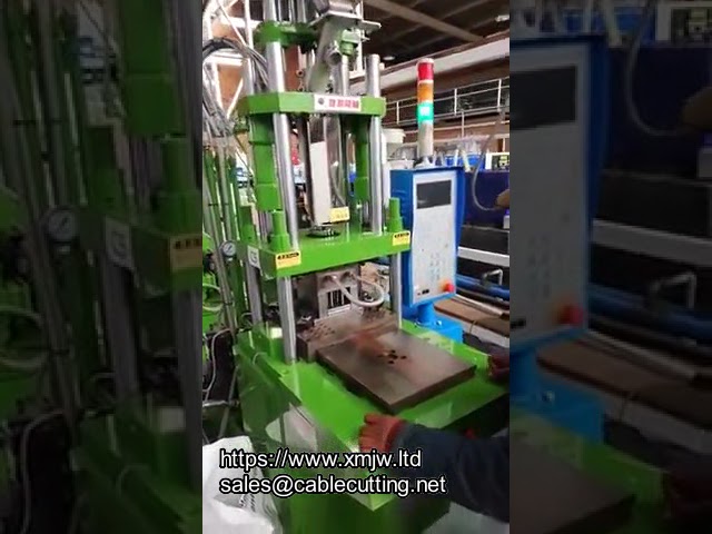 高效能高品質PVC自動射出成型機，最佳服務與自動化生產解決方案